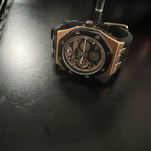 Never used just left it in my closet and I’m open to any offers